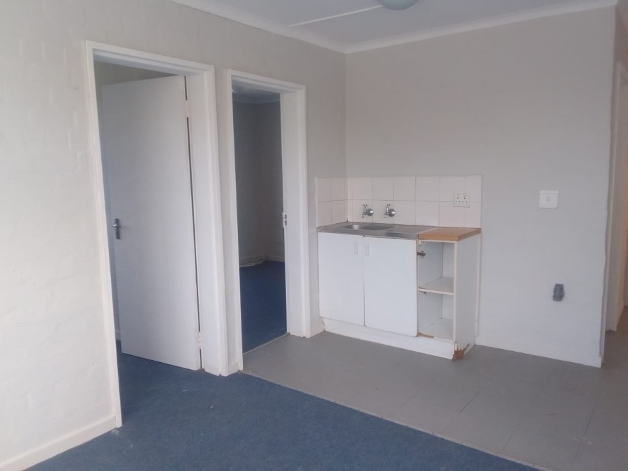 To Let 2 Bedroom Property for Rent in Amalinda Eastern Cape